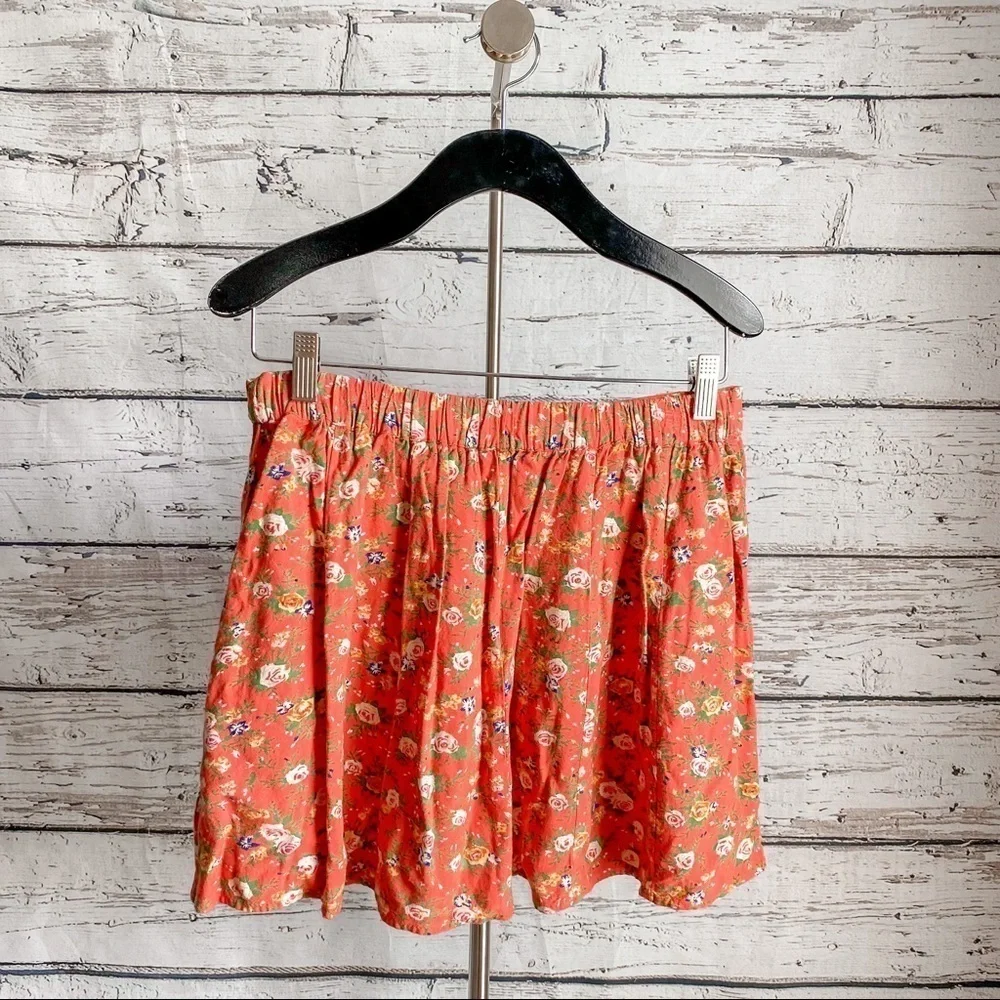 Urban Outfitters | Kimchi Blue Floral Buttondown Mini Skirt